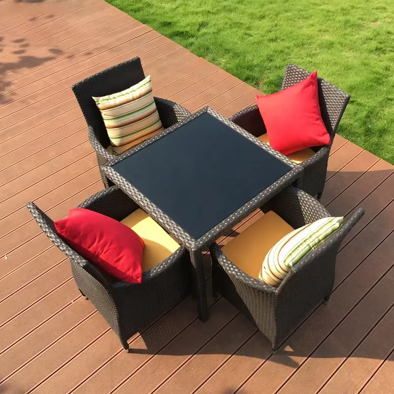 Outdoor Rattan Table and Chair - огляд і ціна Coffee Tea Gardens